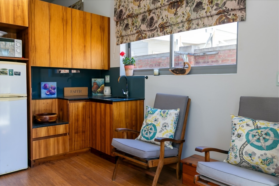 4 Bedroom Property for Sale in Buffalo Bay Western Cape